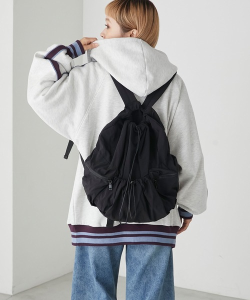 forksy.(フォルクシー)の「【forksy.】ナイロンドロストシャーリングバックパック(バックパック/リュック・レディース・ブラック系その他/ブラック/ベージュ/シルバー・FREE)」の9枚目の写真
