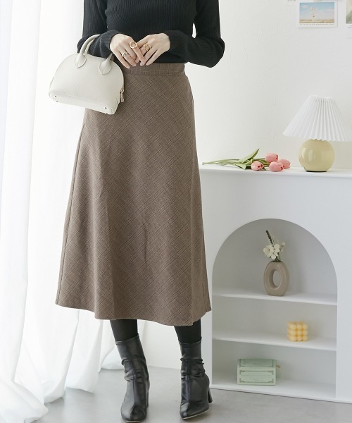 nissen（ニッセン）の「両面起毛　フレアロングスカート（スカート・レディース・ネイビー系/ブラウン系/ブラック/アイボリー/グレー系/ブラック系1/ブラウン系1/ブラウン系2・LL/M/L/S）」の5枚目の写真