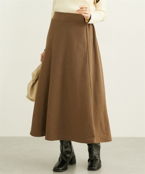 nissen（ニッセン）の「両面起毛　フレアロングスカート（スカート・レディース・ネイビー系/ブラウン系/ブラック/アイボリー/グレー系/ブラック系1/ブラウン系1/ブラウン系2・LL/M/L/S）」の9枚目の写真