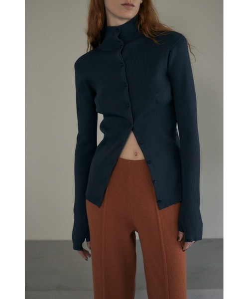 M_（エムアンダーバー）の「【M_】TURTLE ニット（ニット/セーター・レディース・ブラウン/ネイビー/ブラック・FREE）」の3枚目の写真