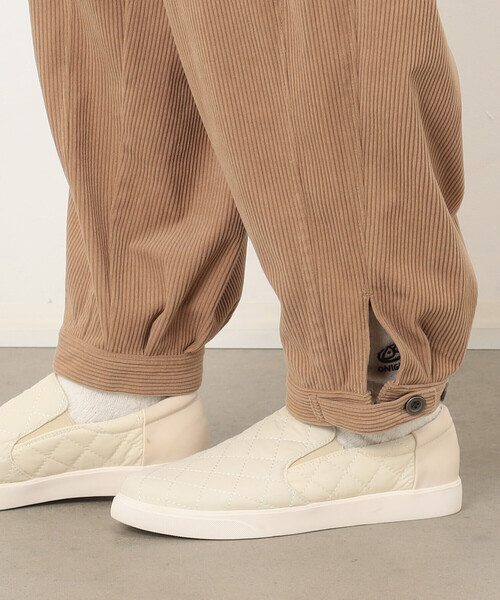 ONIGIRI（オニギリ）の「コーデュロイ 鳶パンツ（その他パンツ・レディース・アイボリー/ネイビー/ベージュ・FREE）」の22枚目の写真