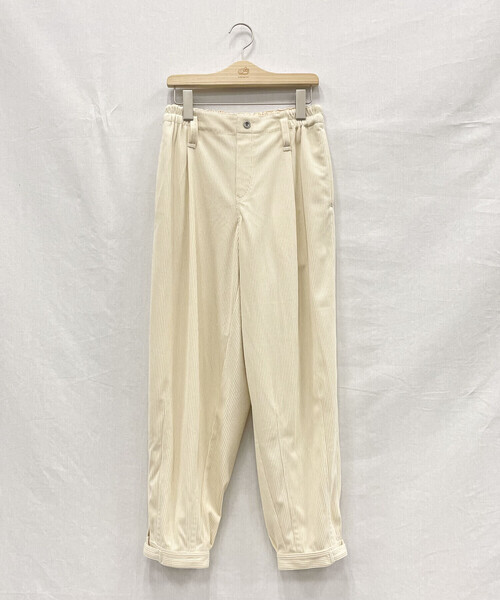 ONIGIRI（オニギリ）の「コーデュロイ 鳶パンツ（その他パンツ・レディース・アイボリー/ネイビー/ベージュ・FREE）」の15枚目の写真