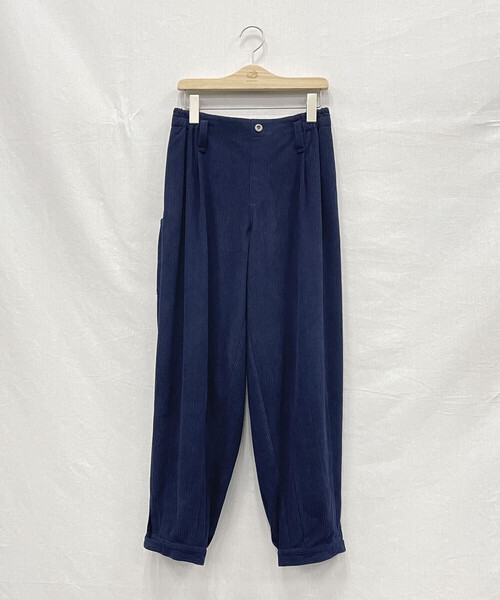 ONIGIRI（オニギリ）の「コーデュロイ 鳶パンツ（その他パンツ・レディース・アイボリー/ネイビー/ベージュ・FREE）」の14枚目の写真