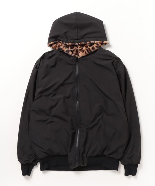 Mountain Mania(マウンテンマニア)の「Mountain Mania/マウンテンマニア アニマルフェイクファーリバーシブルブルゾン(ブルゾン・メンズ・ブラック/ベージュ系/ブラック系・LARGE/X-LARGE)」の5枚目の写真