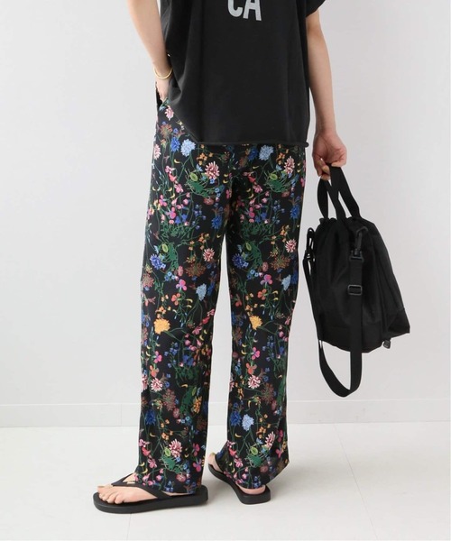 JOURNAL STANDARD relume（ジャーナルスタンダード　レリューム）の「《追加》ブラックフローラルイージーパンツ（その他パンツ・レディース・グリーン・FREE）」の17枚目の写真