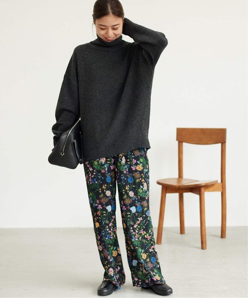 JOURNAL STANDARD relume（ジャーナルスタンダード　レリューム）の「《追加》ブラックフローラルイージーパンツ（その他パンツ・レディース・グリーン・FREE）」の18枚目の写真