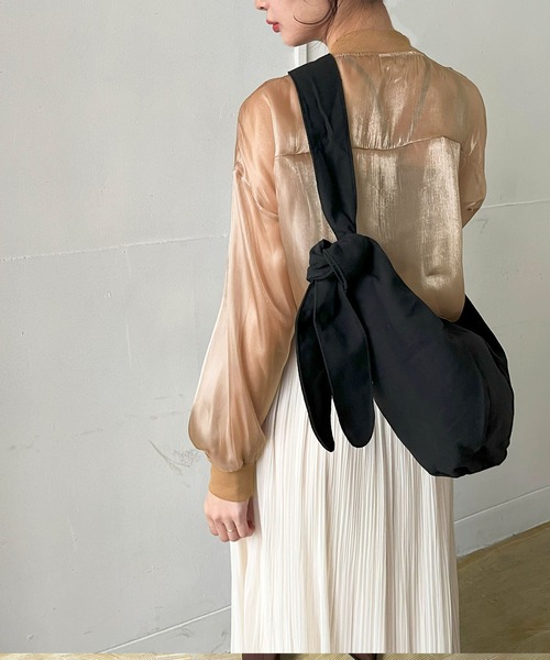 Jewelobe（ジュエローブ）の「グロシーシアーブルゾン（ブルゾン・レディース・ベージュ/ホワイト・FREE）」の14枚目の写真