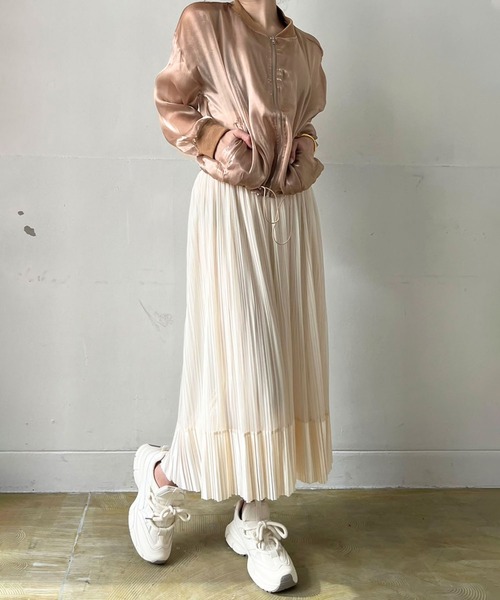 Jewelobe（ジュエローブ）の「グロシーシアーブルゾン（ブルゾン・レディース・ベージュ/ホワイト・FREE）」の15枚目の写真