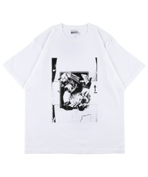 Sync.【KOSUKE KAWAMURA】TEE "MULTIPLE HANDS"