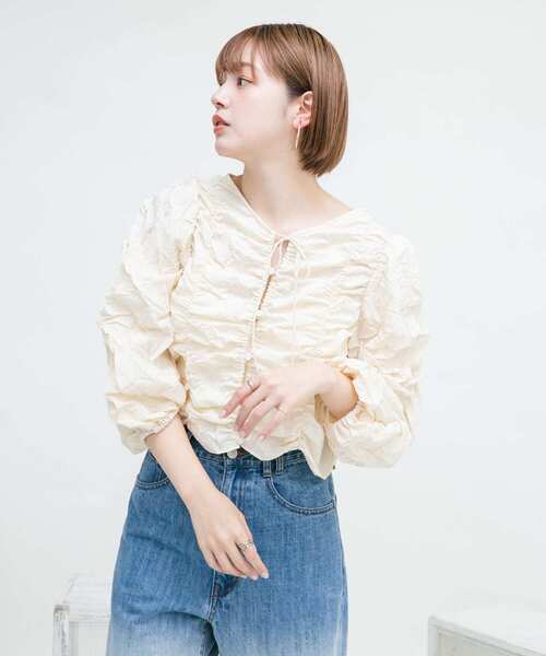 KBF（ケイビーエフ）の「2WAYランダムシャーリングブラウス（シャツ/ブラウス・レディース・グリーン/ブラック/ライトベージュ・ONE）」の5枚目の写真