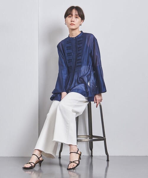 CHEMBUR(チェンバー)の「<CHEMBUR>CROSS MTL サンダル(サンダル・レディース・ブラック/ホワイト・35/36/37/38)」の6枚目の写真