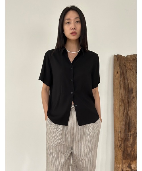Didot.showroom(ディドット ショールーム)の「ソフトシアーシャツ(シャツ/ブラウス・レディース・ホワイト/チャコールグレー/ブラック/ワイン・FREE)」の10枚目の写真