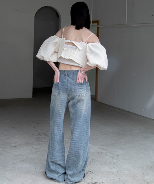 VACANCY（ヴァカンシー）の「フクレジャガード2wayオフショルビスチェ（その他トップス・レディース・アイボリー/ブラック・FREE）」の7枚目の写真