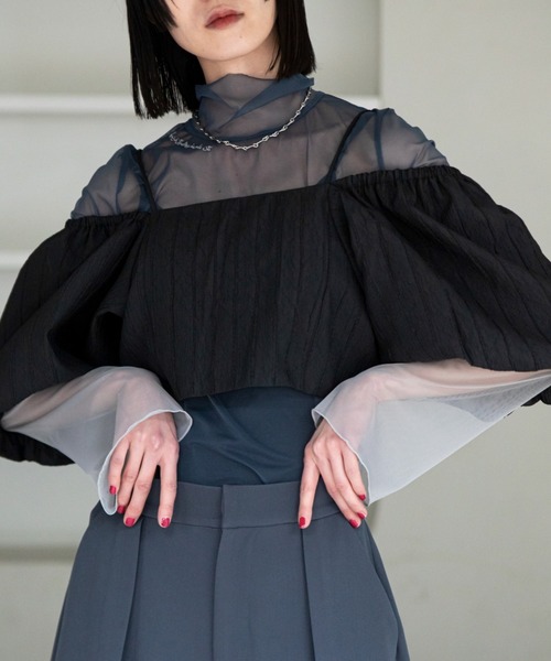 VACANCY（ヴァカンシー）の「フクレジャガード2wayオフショルビスチェ（その他トップス・レディース・アイボリー/ブラック・FREE）」の4枚目の写真