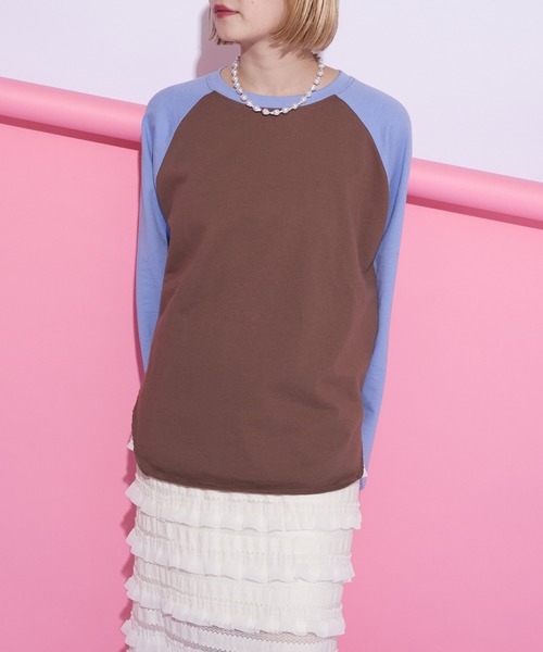 CIAOPANIC(チャオパニック)の「ラグラン配色BIGスウェット(スウェット・レディース・アイボリー/ライトグレー/ブラウン/ピンク・FREE)」の21枚目の写真