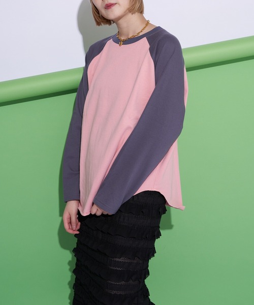 CIAOPANIC(チャオパニック)の「ラグラン配色BIGスウェット(スウェット・レディース・アイボリー/ライトグレー/ブラウン/ピンク・FREE)」の10枚目の写真