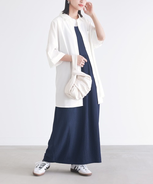 n'OrLABEL(ノアールレーベル)の「『ビッグシルエットシャツ』(シャツ/ブラウス・レディース・ブラック/オフホワイト/ライトブルー・FREE)」の12枚目の写真