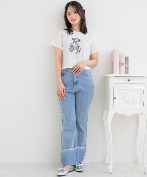 ems excite(エムズエキサイト)の「ベアプリントTEE(Tシャツ/カットソー・レディース・オフホワイト/ブルー/レッド・FREE)」の6枚目の写真