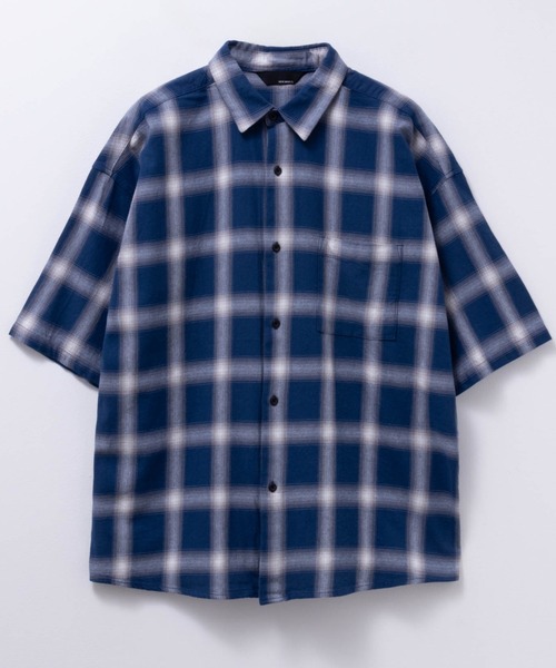 Naive magic(ナイーブマジック)の「オンブレーチェックオーバーサイズ半袖シャツ(シャツ/ブラウス・メンズ・ブルー/マルチ/ブラック/ホワイト・M/L)」の3枚目の写真
