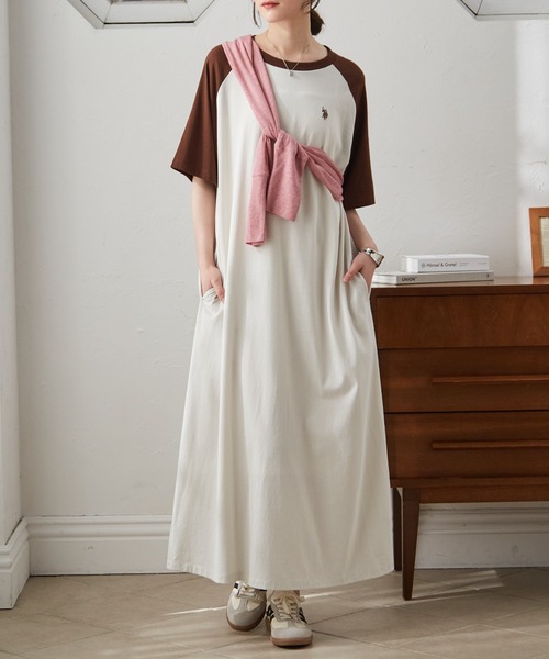 U.S. POLO ASSN.（ユーエスポロアッスン）の「RANAN/solleim別注【U.S.POLO ASSN.】 ラグランカットソーAラインワンピース（ワンピース・レディース・ブラウン系1/グリーン系1/ブラック×グレー/ネイビー系1・M/L/LL）」の3枚目の写真