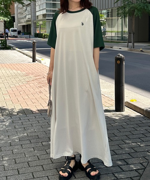 U.S. POLO ASSN.（ユーエスポロアッスン）の「RANAN/solleim別注【U.S.POLO ASSN.】 ラグランカットソーAラインワンピース（ワンピース・レディース・ブラウン系1/グリーン系1/ブラック×グレー/ネイビー系1・M/L/LL）」の11枚目の写真