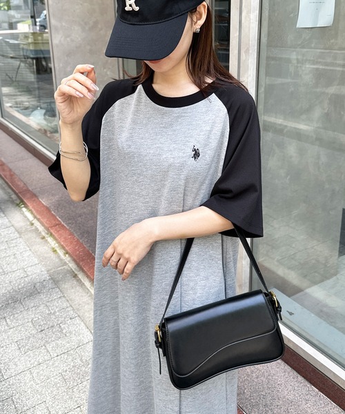 U.S. POLO ASSN.（ユーエスポロアッスン）の「RANAN/solleim別注【U.S.POLO ASSN.】 ラグランカットソーAラインワンピース（ワンピース・レディース・ブラウン系1/グリーン系1/ブラック×グレー/ネイビー系1・M/L/LL）」の15枚目の写真