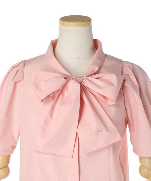 an another angelus(アンアナザーアンジェラス)の「ビッグリボンボウタイシャツ/ananotherangelus(シャツ/ブラウス・レディース・ピンク/オフホワイト/ライトブルー・FREE)」の4枚目の写真