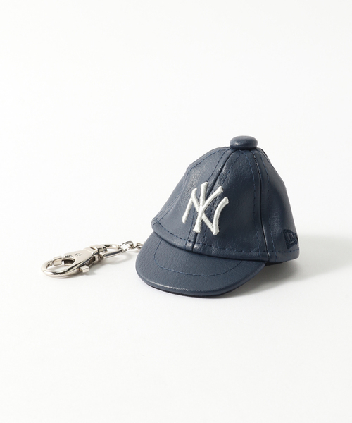 NEW ERA（ニューエラ）の「NEW ERA / ニューエラ 別注 Cap Keyhoulder NY Yankees（キーケース/キーアクセサリー・メンズ・ブラウン/ネイビー・FREE）」の2枚目の写真