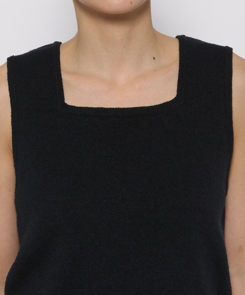 LOWRYS FARM（ローリーズファーム）の「スクエアニットユルタンク　114581（タンクトップ・レディース・ホワイト×ブラック/ブラック/オレンジ・FREE）」の11枚目の写真
