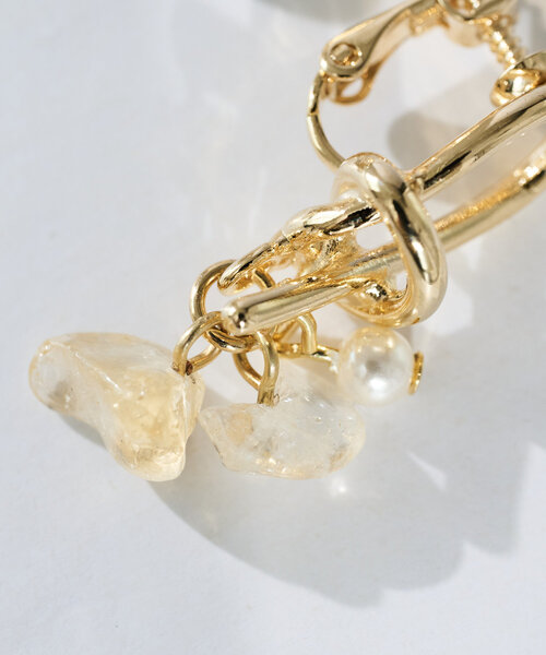 un dix cors（アンディコール）の「カラービーズイヤリング（イヤリング・レディース・ホワイト/ピンク・FREE）」の13枚目の写真