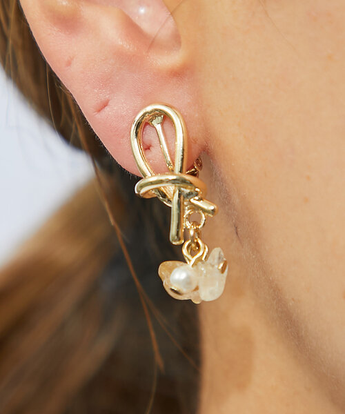 un dix cors（アンディコール）の「カラービーズイヤリング（イヤリング・レディース・ホワイト/ピンク・FREE）」の10枚目の写真