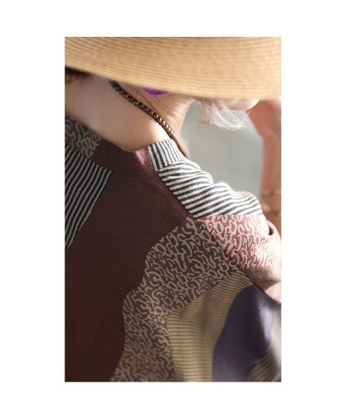 Sawa a la mode(サワアラモード)の「マルチストライプ柄ワンピース(ワンピース・レディース・ブラウン・FREE)」の8枚目の写真