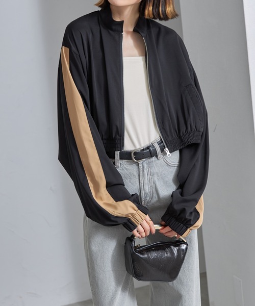 セール】配色ライン入りショート丈ブルゾン（ブルゾン）｜each