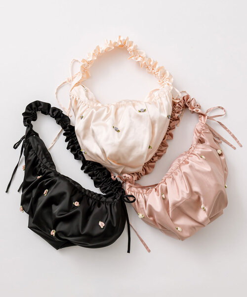 OLIVE des OLIVE（オリーブデオリーブ）の「ミニローズコサージュ付きバッグ　1042120020（ショルダーバッグ・レディース・アイボリー/ピンク/ブラック・FREE）」の6枚目の写真