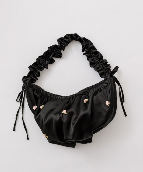 OLIVE des OLIVE（オリーブデオリーブ）の「ミニローズコサージュ付きバッグ　1042120020（ショルダーバッグ・レディース・アイボリー/ピンク/ブラック・FREE）」の15枚目の写真