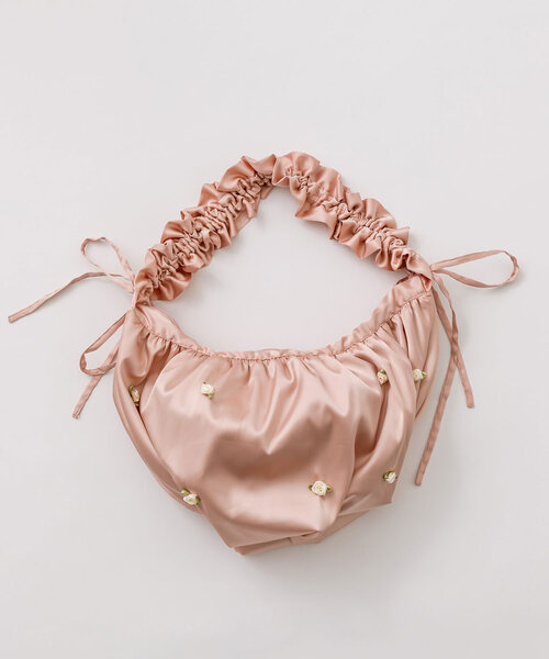 OLIVE des OLIVE（オリーブデオリーブ）の「ミニローズコサージュ付きバッグ　1042120020（ショルダーバッグ・レディース・アイボリー/ピンク/ブラック・FREE）」の18枚目の写真