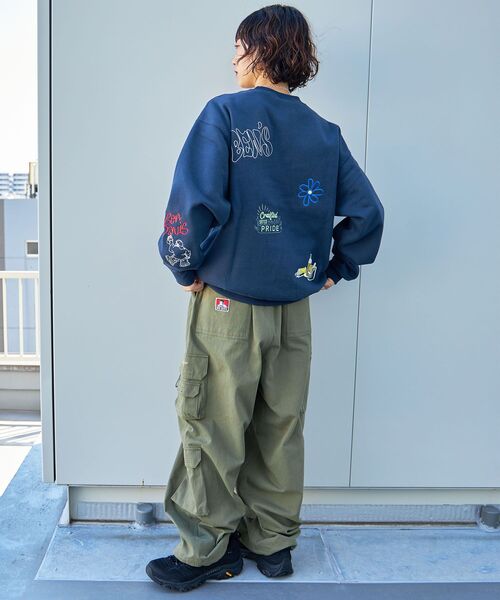 BEN DAVIS(ベンデイビス)の「【BEN DAVIS(ベンデイビス)】EMBROIDERY WORK CREW NV / スウェット クルーネック 刺繍 オーバーサイズ 裏起毛 ワイドシルエット(スウェット・メンズ・ブラック/ネイビー/アッシュグレー・X-LARGE/LARGE/MEDIUM)」の16枚目の写真