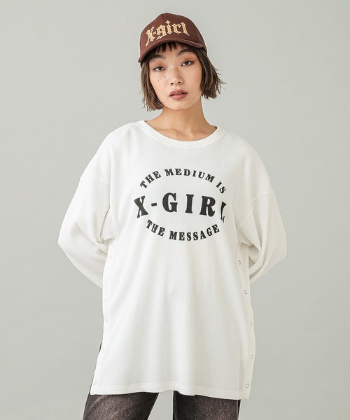 X-girl（エックスガール）の「GOTHIC LOGO TRUCKER CAP（キャップ・レディース・オフホワイト/ブラウン/ブラック・ONE SIZE）」の18枚目の写真
