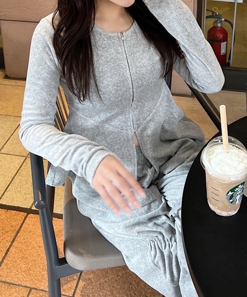 ROYAL PARTY(ロイヤルパーティー)の「ペプラムZIPトップス(Tシャツ/カットソー・レディース・グレー/ブラック/ピンク・FREE)」の10枚目の写真