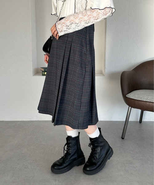 kutir(クティール)の「【2サイズ展開】2wayアソートミディプリーツスカート(スカート・レディース・ブラック/グレー/ダークグレー/ネイビー/ブラウン/ダークブラウン/レッド/ボルドー/ベージュ/レッド系その他/グレー系その他/グリーン/ネイビー系・MEDIUM/LARGE)」の3枚目の写真