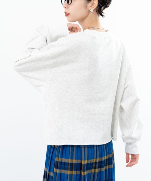 refinedworks(リファインドワークス)の「【refinedworks】裏毛ショート丈プルオーバー!(スウェット・レディース・レッド/オートミール/ネイビー・FREE)」の10枚目の写真