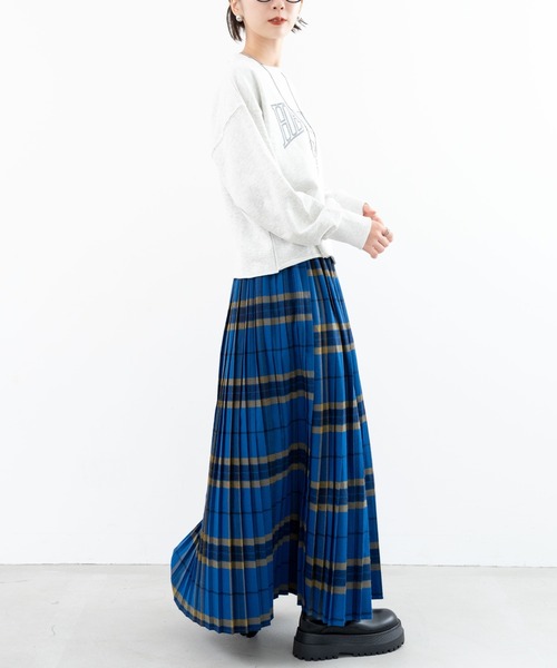 refinedworks(リファインドワークス)の「【refinedworks】裏毛ショート丈プルオーバー!(スウェット・レディース・レッド/オートミール/ネイビー・FREE)」の17枚目の写真