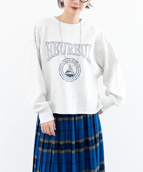 refinedworks(リファインドワークス)の「【refinedworks】裏毛ショート丈プルオーバー!(スウェット・レディース・レッド/オートミール/ネイビー・FREE)」の7枚目の写真