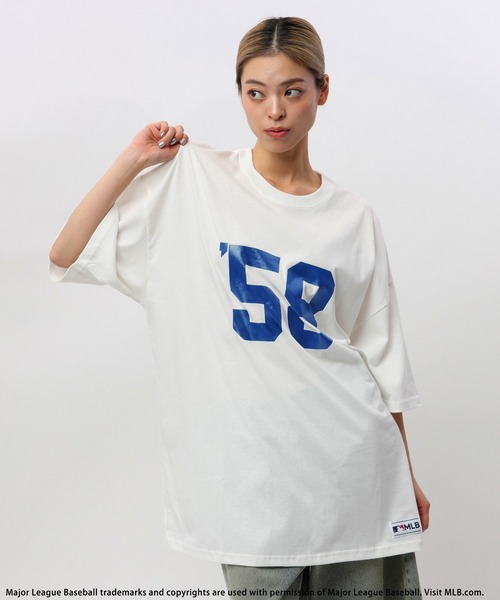 BACK TO THE FIELD（バック トゥー ザ フィールド）の「【MLB】ナンバリングロゴT（Tシャツ/カットソー・レディース・ホワイト系/ブラック/ホワイト/ブラック系・FREE）」の19枚目の写真