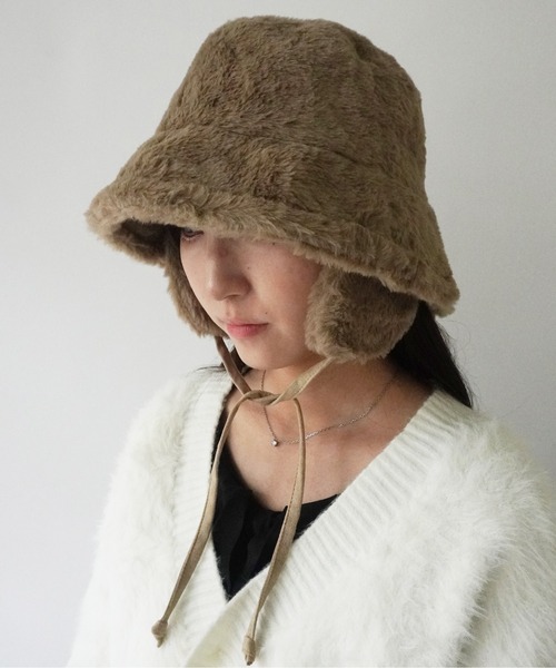 Port(ポート)の「【 antique andico / アンティーク アンディコ 】 イヤーフラップ フェイクファー バケット ハット #_(ハット・レディース・アイボリー/グレー/ブラック/ベージュ・FREE)」の4枚目の写真