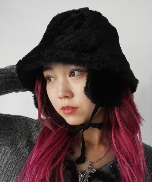 Port(ポート)の「【 antique andico / アンティーク アンディコ 】 イヤーフラップ フェイクファー バケット ハット #_(ハット・レディース・アイボリー/グレー/ブラック/ベージュ・FREE)」の2枚目の写真