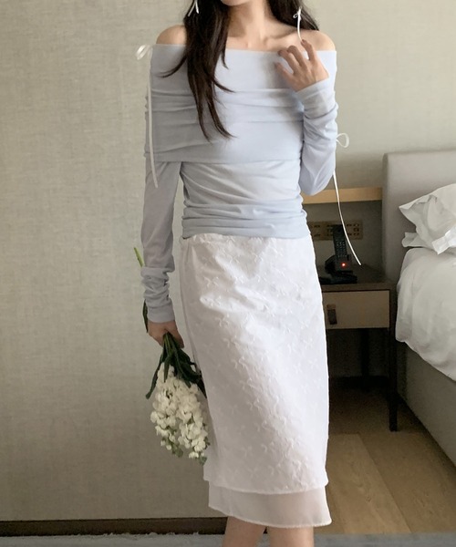 MAISON DE THERESE(メゾン ド テレーズ)の「リボン薄手柔らか長袖Tシャツ(Tシャツ/カットソー・レディース・ブルー/ホワイト・FREE)」の2枚目の写真