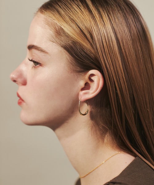ciite'（シーテ）の「シズクフープピアス  (両耳用)（ピアス（両耳用）・レディース・ゴールド/シルバー/ピンクゴールド・FREE）」の7枚目の写真