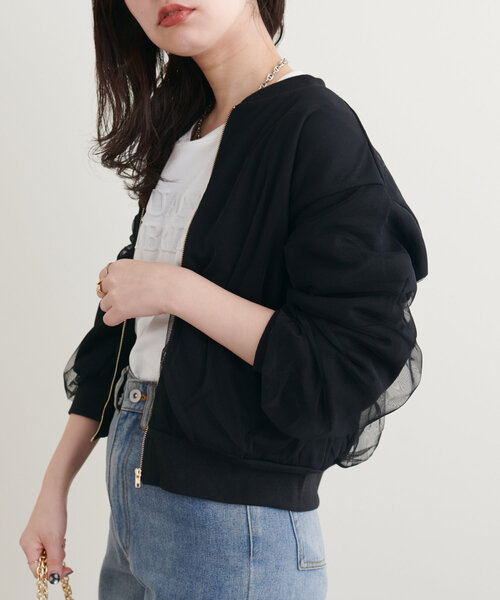 natural couture(ナチュラルクチュール)の「サカリバ×チュールレイヤードブルゾン(ブルゾン・レディース・カーキ/オフホワイト/グレー/ブラック・FREE)」の3枚目の写真