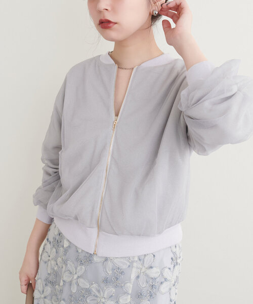 natural couture(ナチュラルクチュール)の「サカリバ×チュールレイヤードブルゾン(ブルゾン・レディース・カーキ/オフホワイト/グレー/ブラック・FREE)」の12枚目の写真